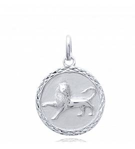 Children silver medaillon pendant