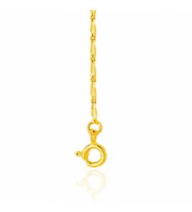 Woman gold figaro chains