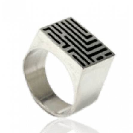 Signet-Ring Graphic Rectangle